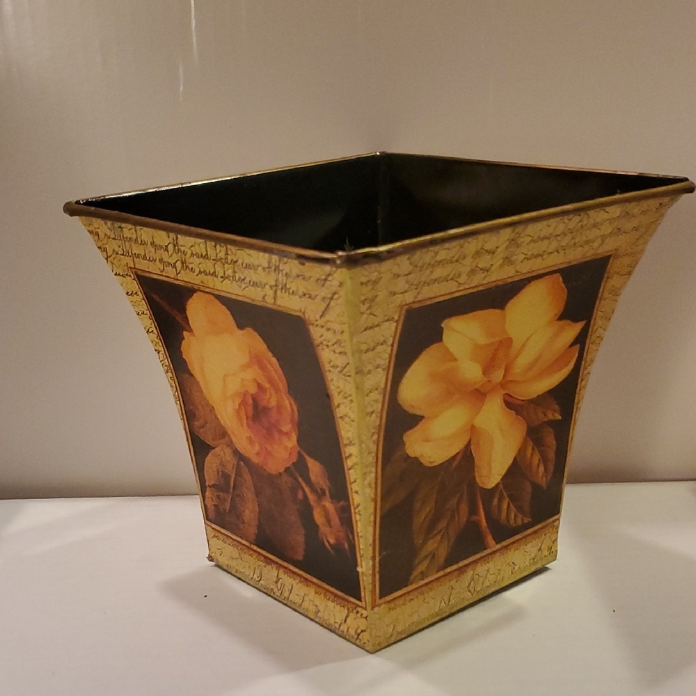Yellow Roses Script Candle Holder Flower Pot Container Floral - Picture 6 of 6
